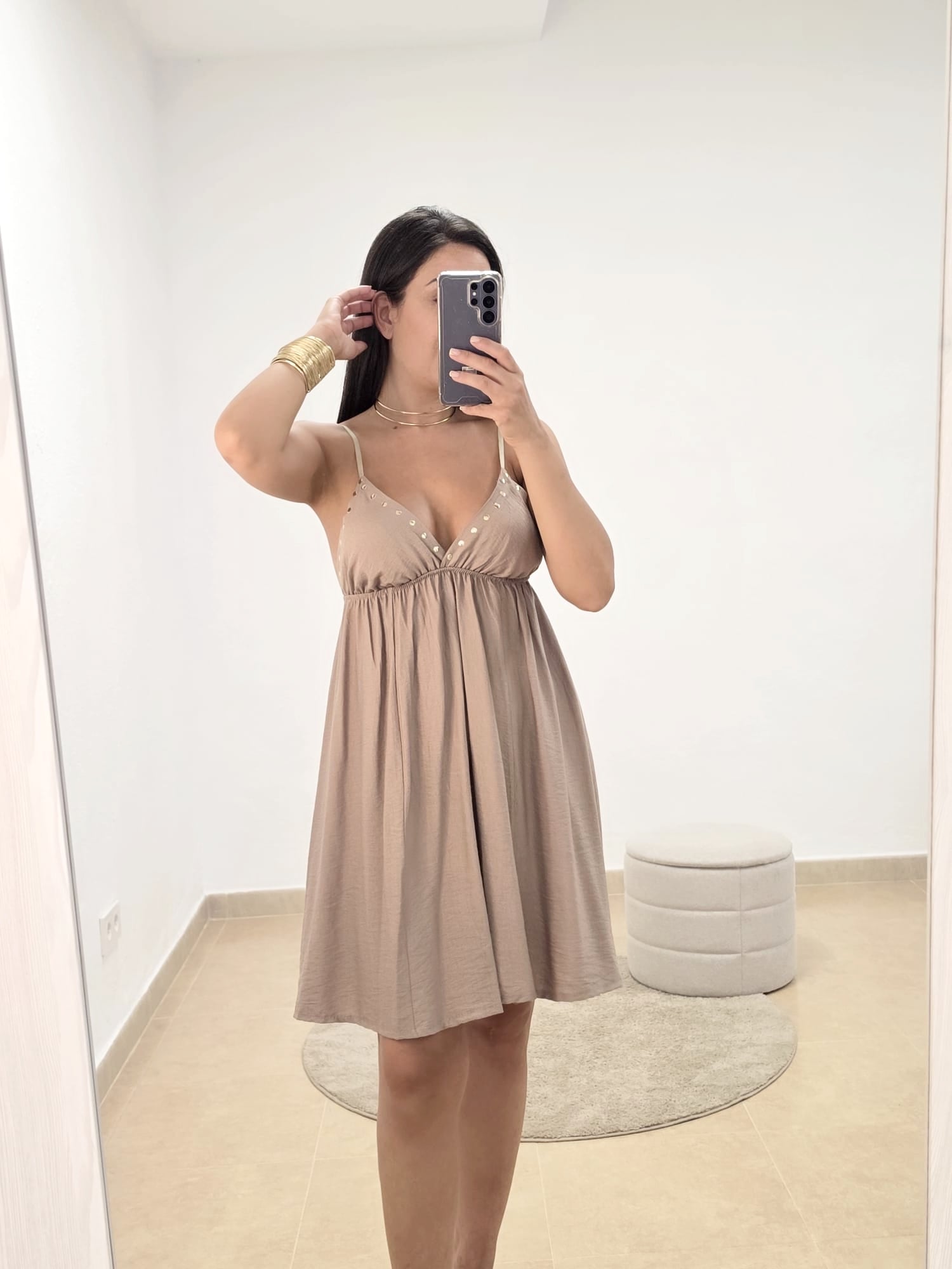 Vestido Tachuelas